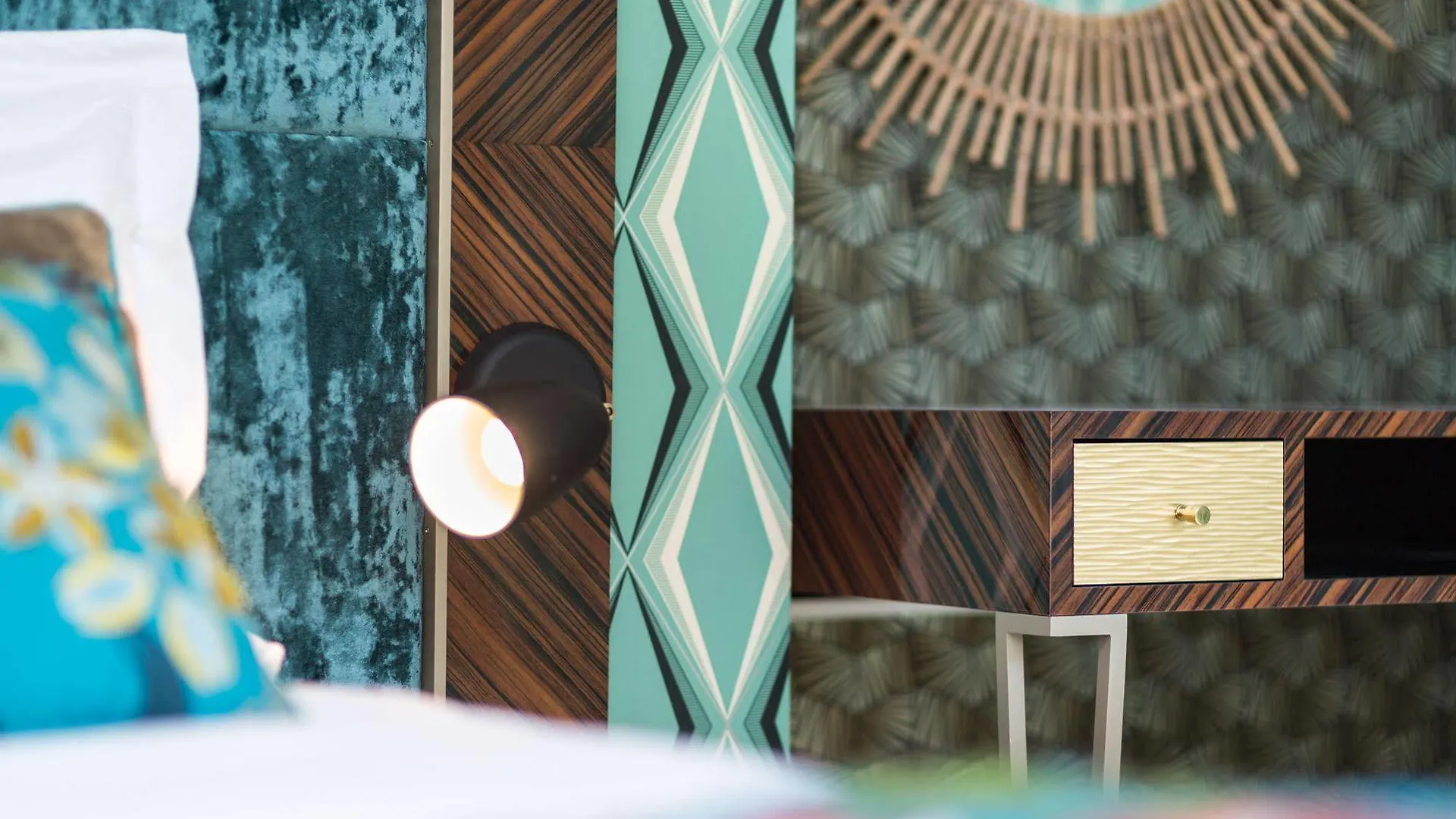 The Jay Hotel By Happyculture Nice